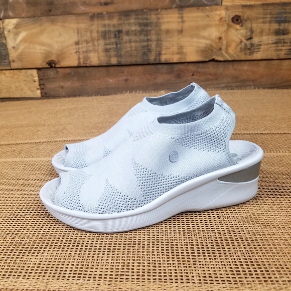 bzees secret wedge sandal